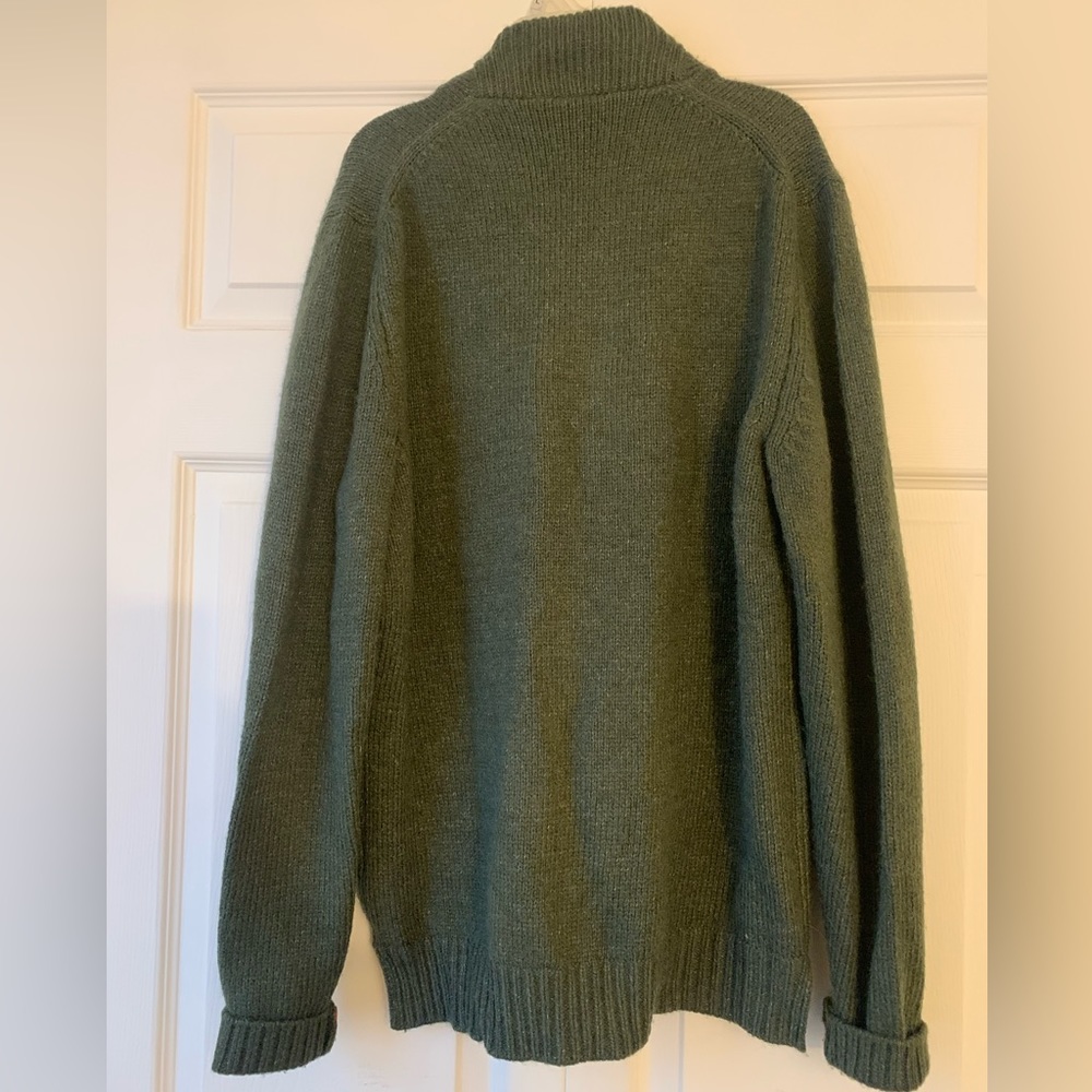 Express Sweater - Picture 3 of 3